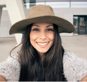 <em>Sophia L.</em>